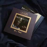 Load image into Gallery viewer, Miles Davis - Kind of Blue - [200G/ Analogue Productions UHQR 33 1/3 RPM Clarity Vinyl Pressing]
